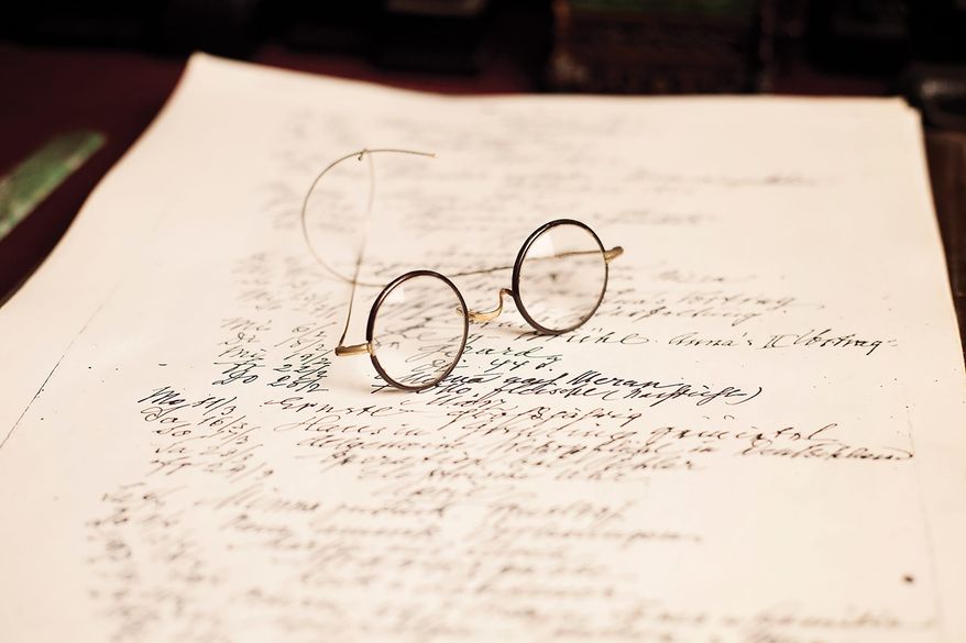 Sigmund Freud's spectacles Sigmund Freud's collection | in-situ collection photography | © Freud Museum Londo