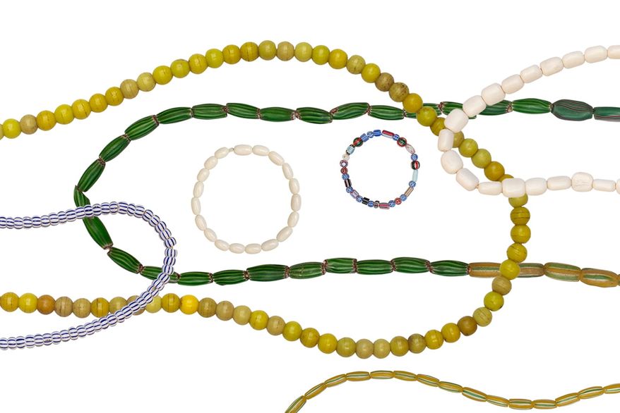 Necklaces & bracelets | product photography | © Dar Leone